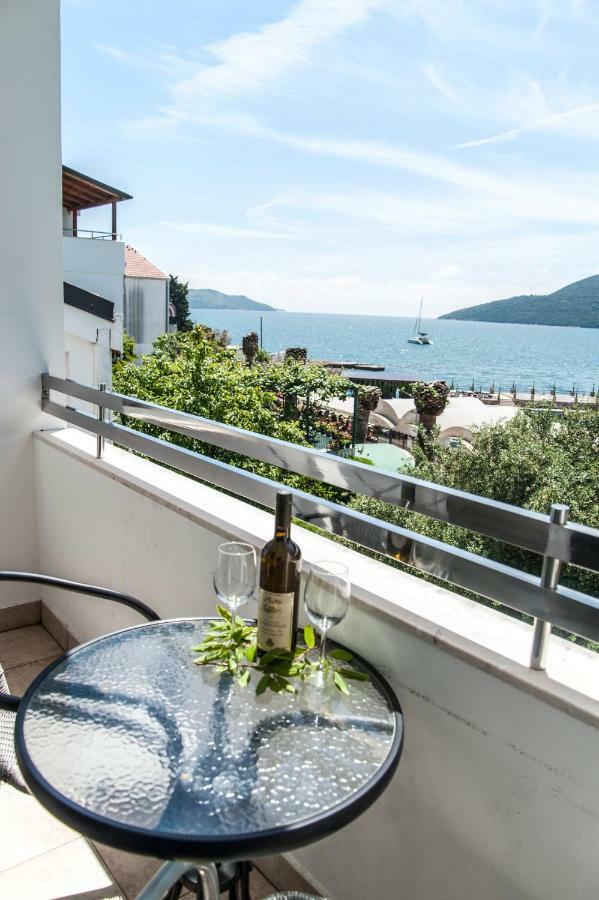 Apartments Mako Herceg Novi Buitenkant foto